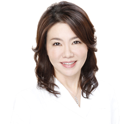 院長 山本可菜子